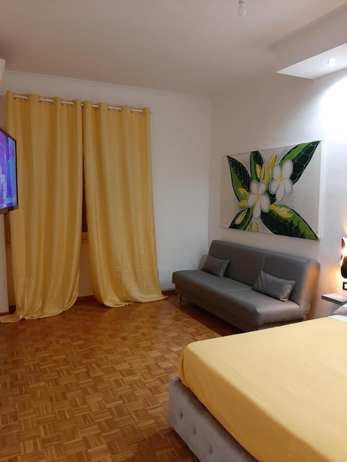 Appartamento Alecatia 2 Рим Екстериор снимка